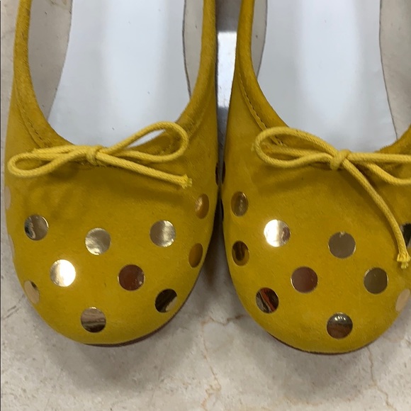 REPETTO JOUET DOTS BALLET FLAT IN YELLOW SUEDE WITH GOLD DOTS RARE SZ US 7 (38) - Picture 4 of 9